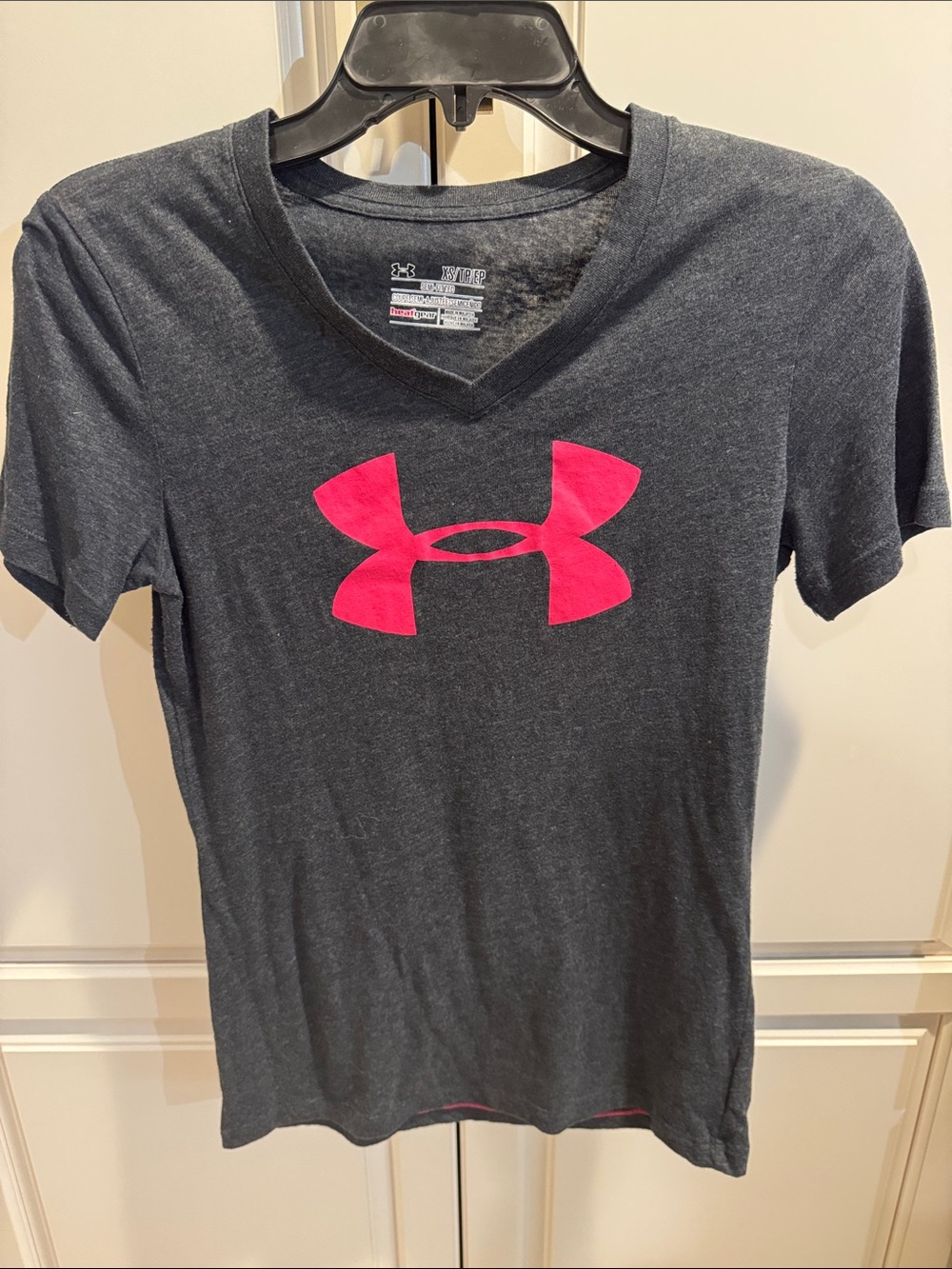 Under Armour Women’s Dark Gray V-Neck Tee with Pink Logo